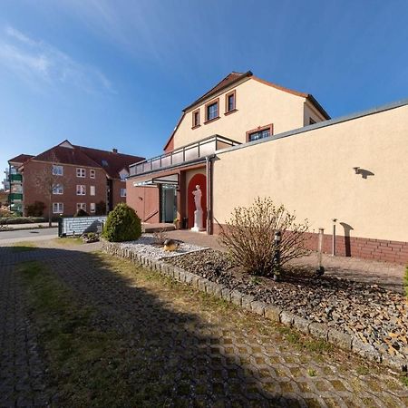 Ferienwohnung Haus Diana - Perlhuhn Waren  Exterior foto