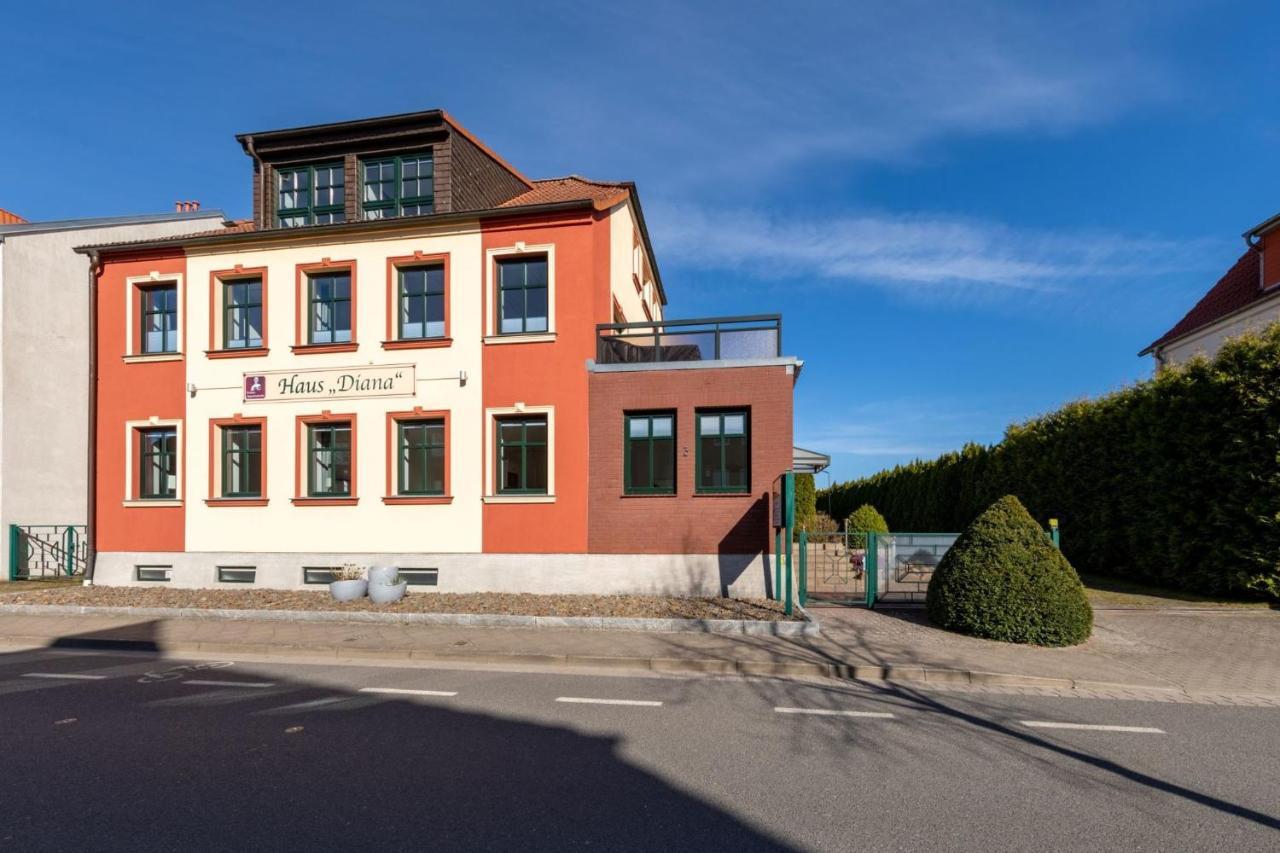 Ferienwohnung Haus Diana - Perlhuhn Waren  Exterior foto